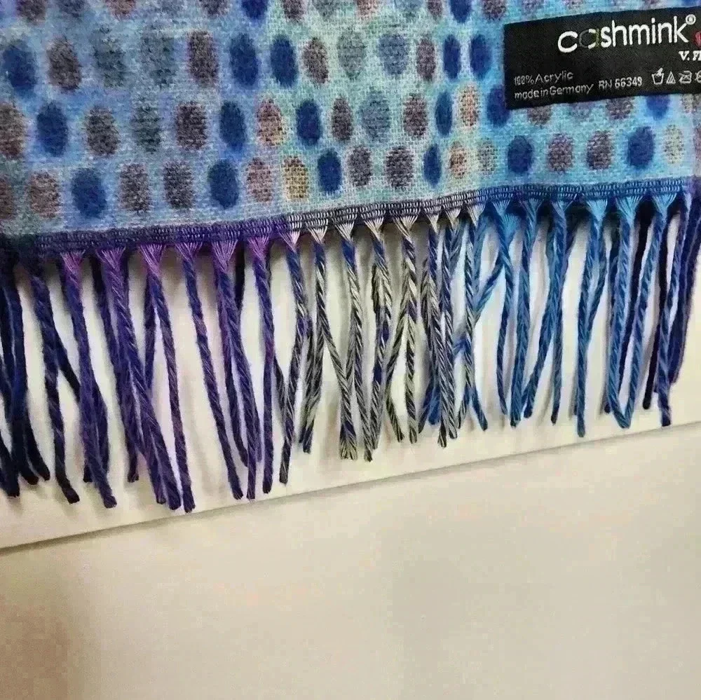 Cashmink by V Fraas Chevron Print Scarf Germany Fringe Soft Purple Blue Zig Zag